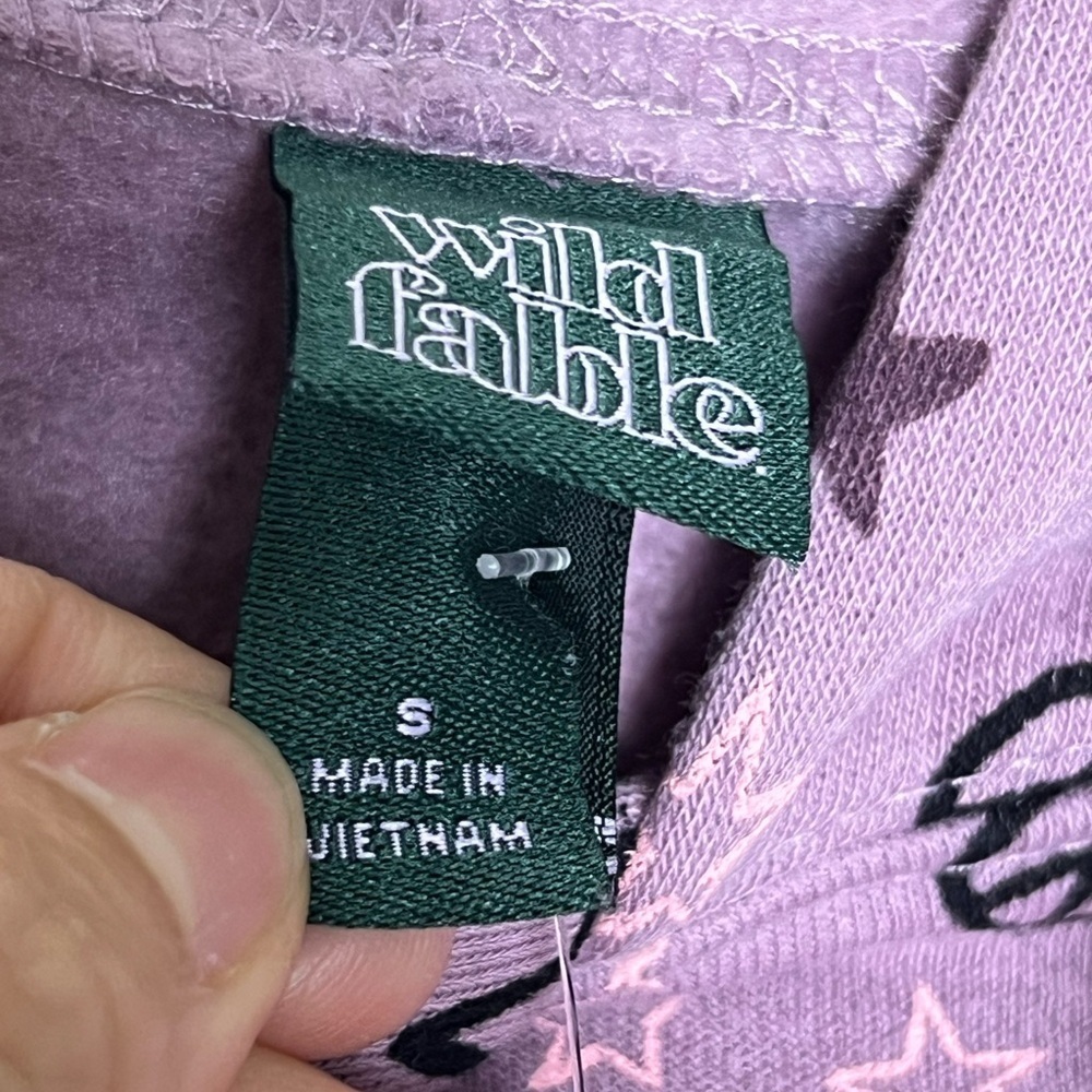 🛍️Wild Fable Women Lavender/Pink Graphic Hoody Fleece Cropped Casual Boxy Small - Picture 8 of 8